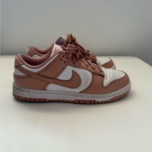 Nike Dunks